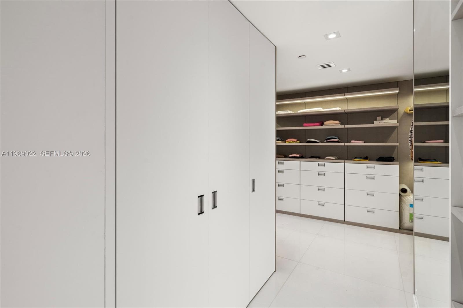 9999 Collins Ave 11J photo 12