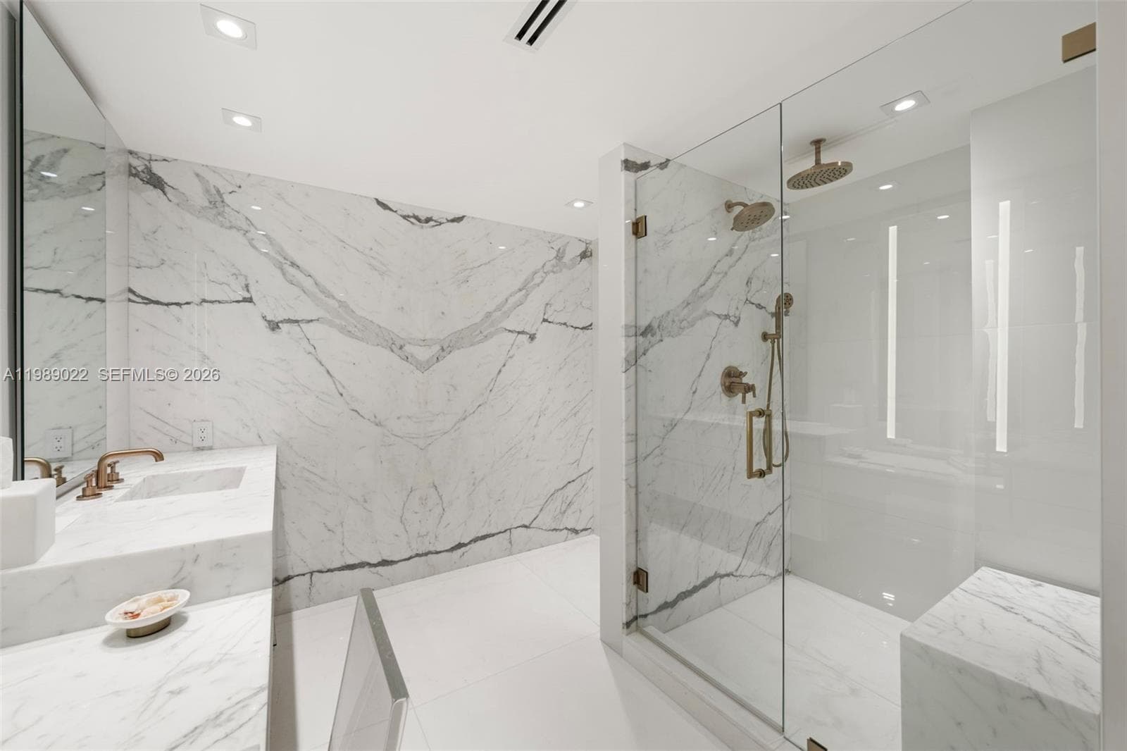 9999 Collins Ave 11J photo 10