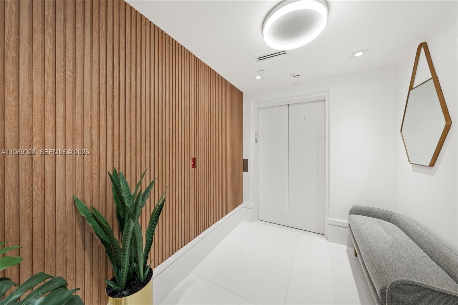 9999 Collins Ave 11J photo 14