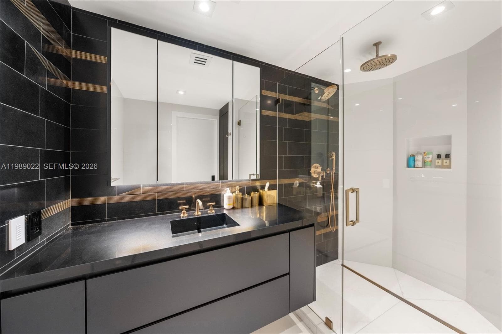 9999 Collins Ave 11J photo 11