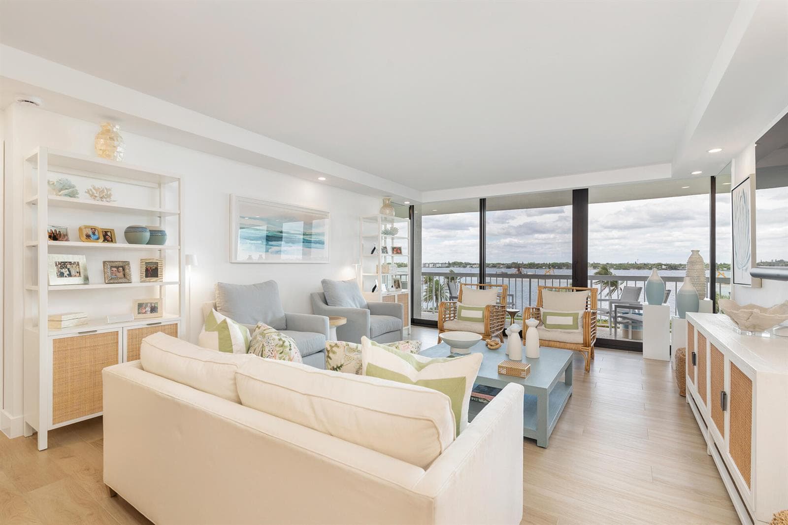 3300 S Ocean Boulevard 407n photo 3
