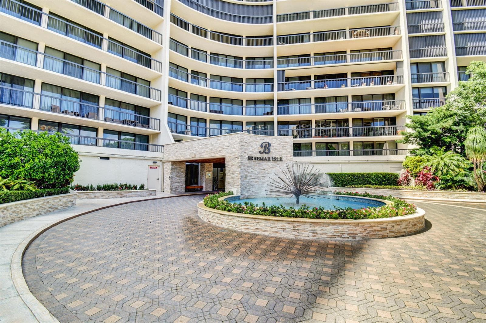 4740 S Ocean Boulevard 702 photo 2