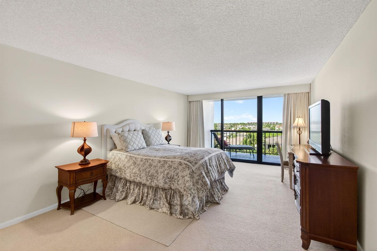 4740 S Ocean Boulevard 702 photo 17