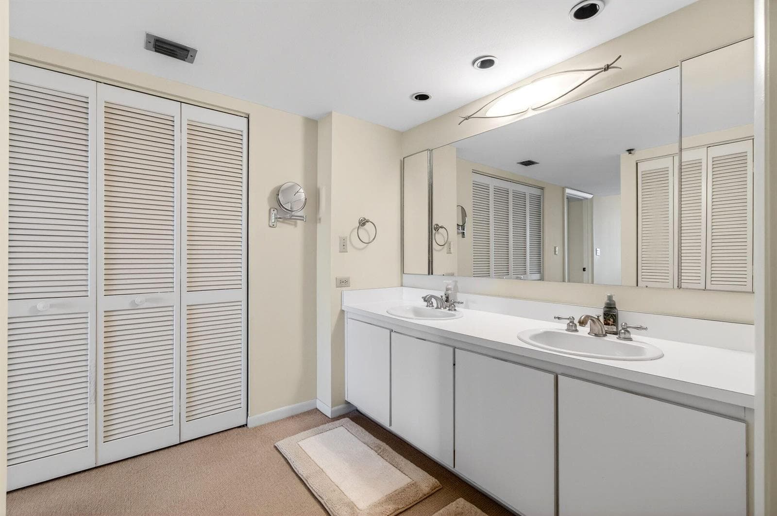 4740 S Ocean Boulevard 702 photo 24