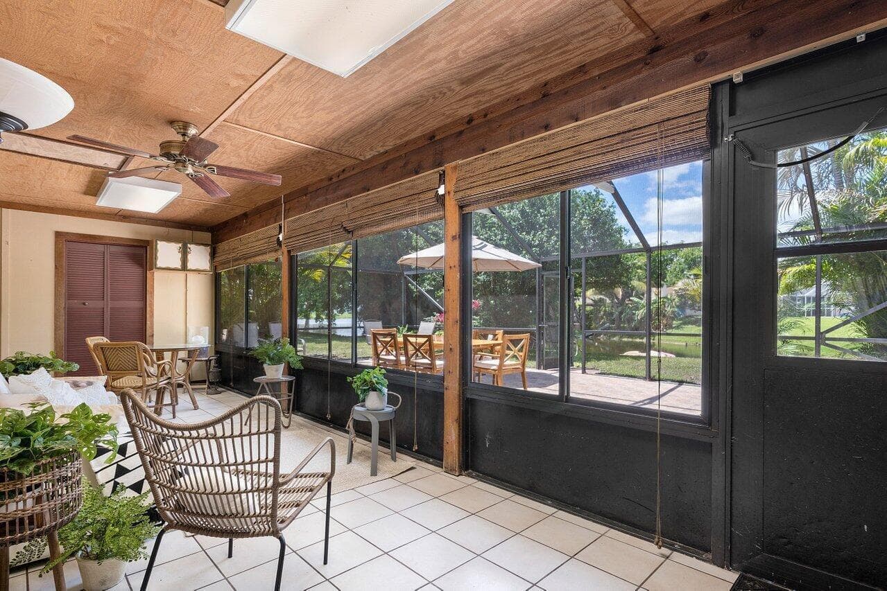1369 Riverside Circle photo 25