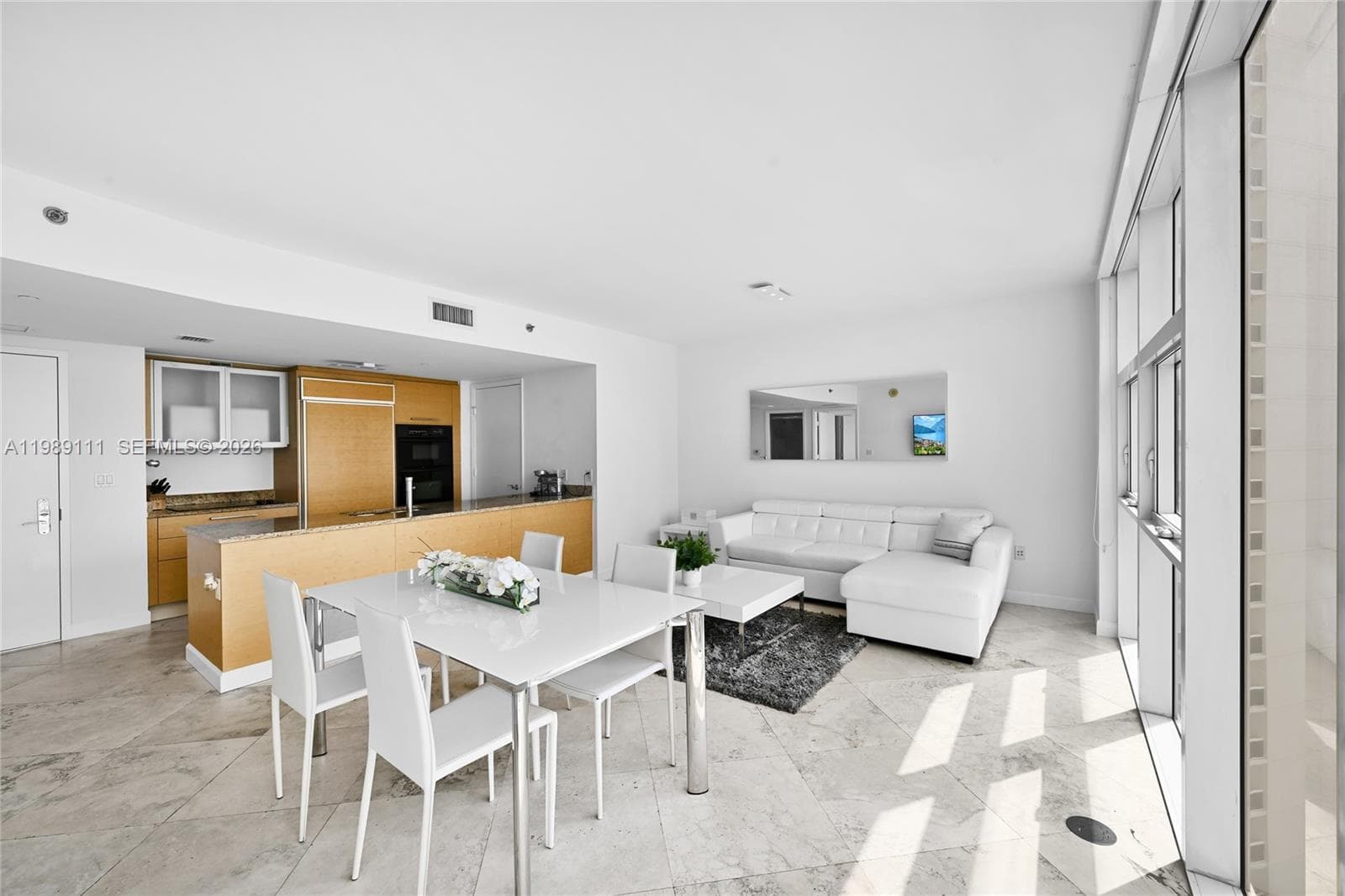 1830 Ocean Dr 1907 photo 17