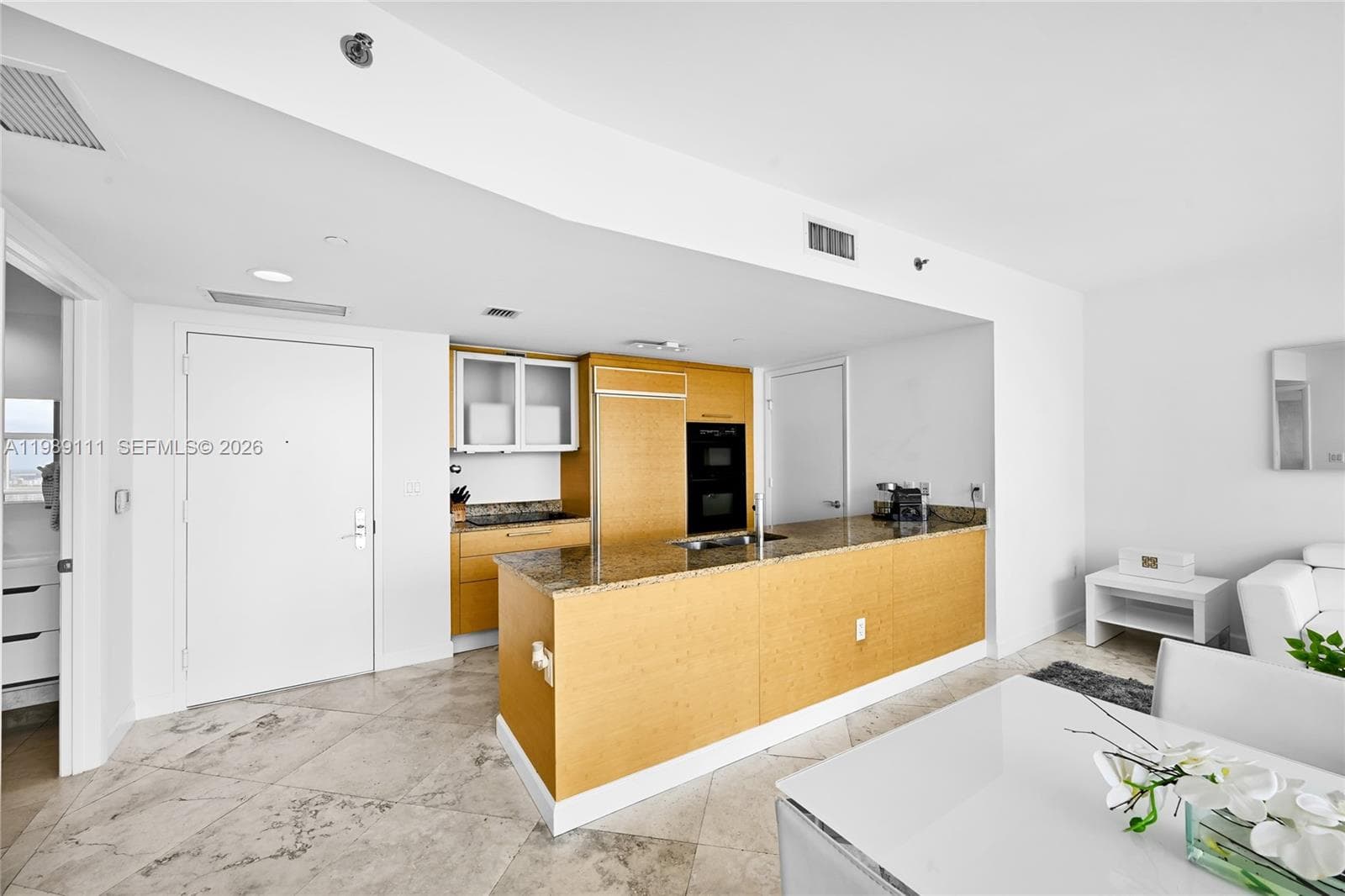 1830 Ocean Dr 1907 photo 14