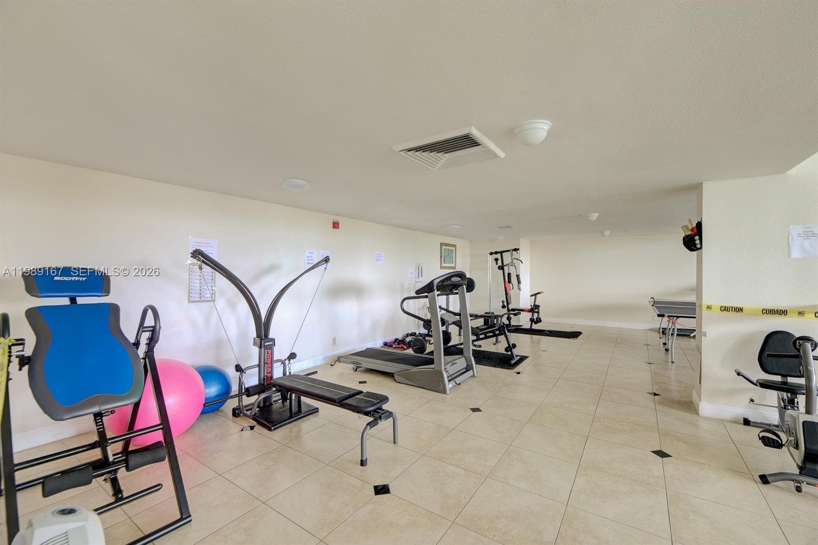 427 Golden Isles Dr 7E photo 13