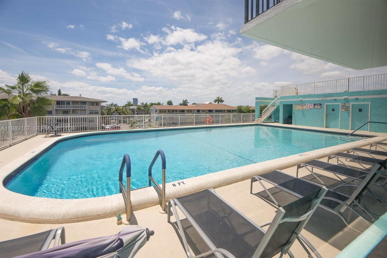 427 Golden Isles Dr 7E photo 12