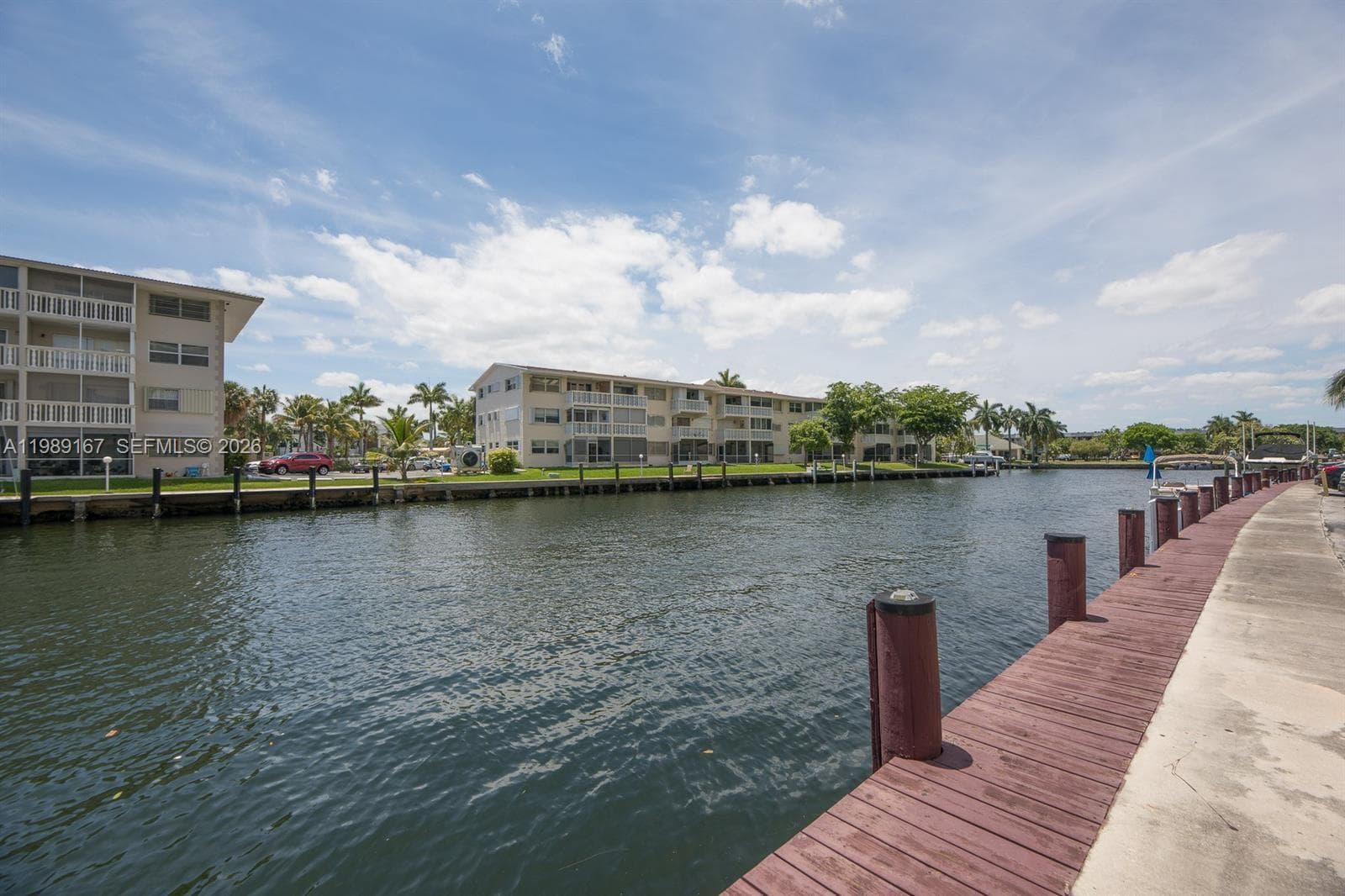 427 Golden Isles Dr 7E photo 11
