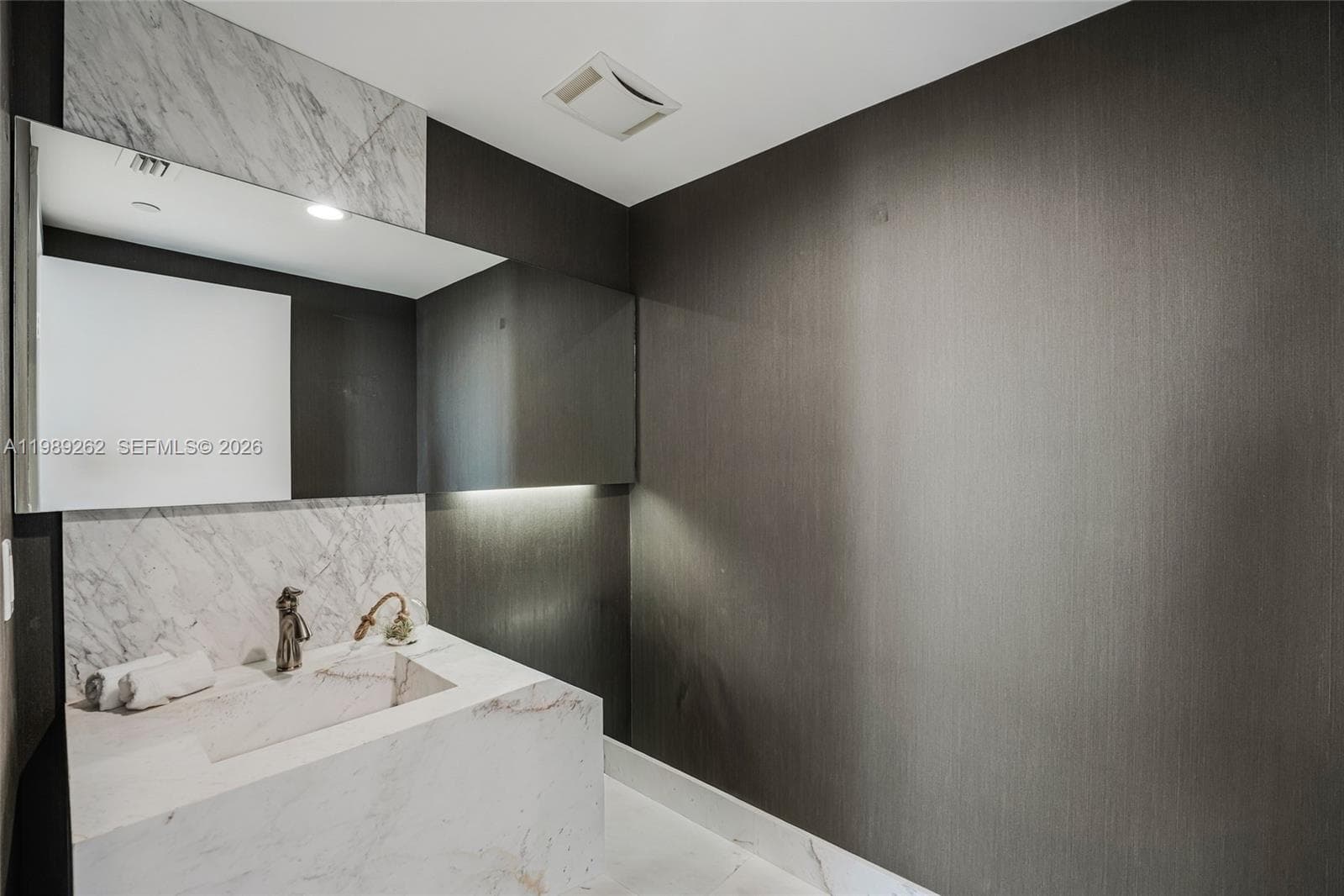 3301 183rd St 1601 photo 12