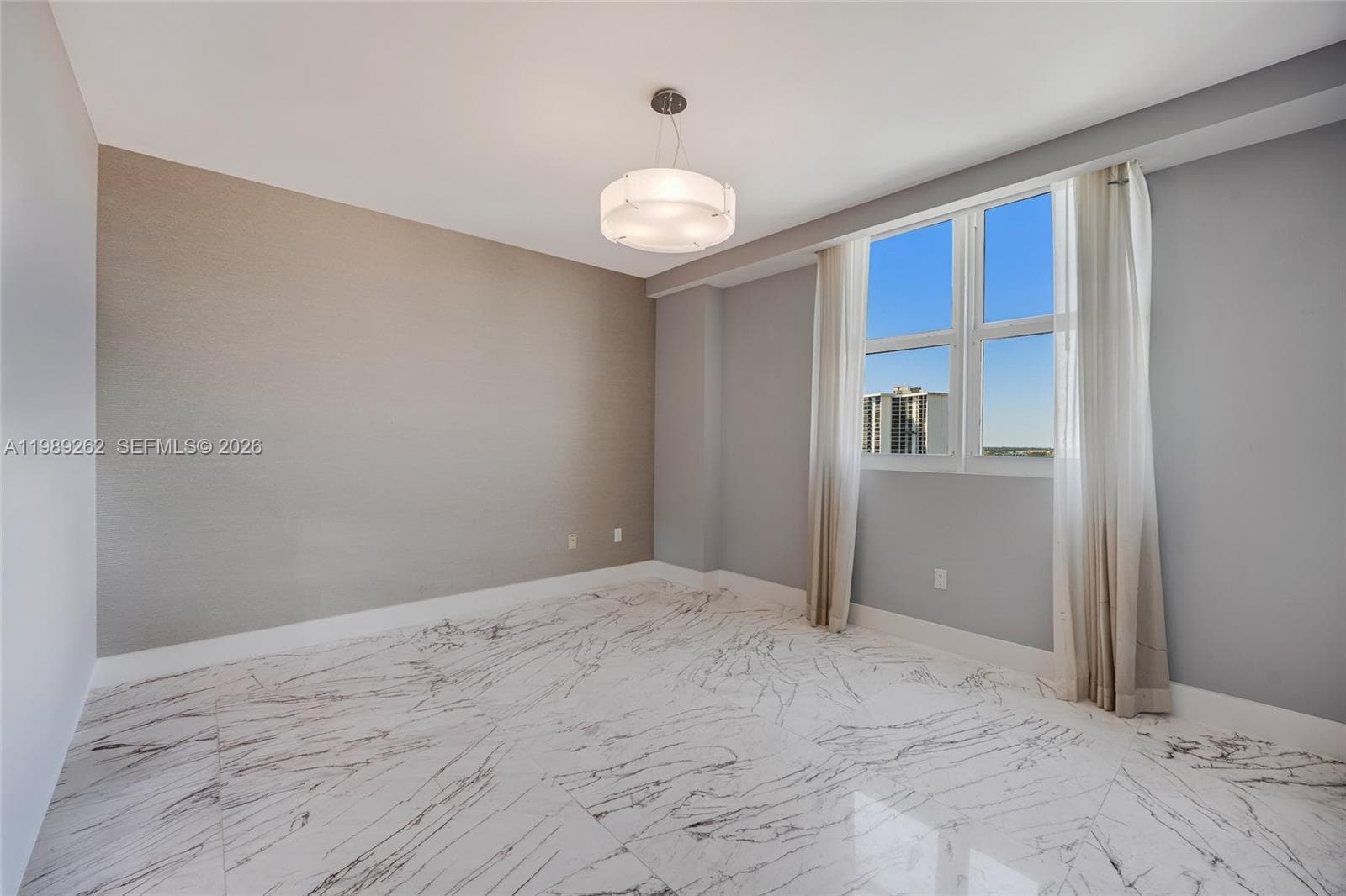 3301 183rd St 1601 photo 24