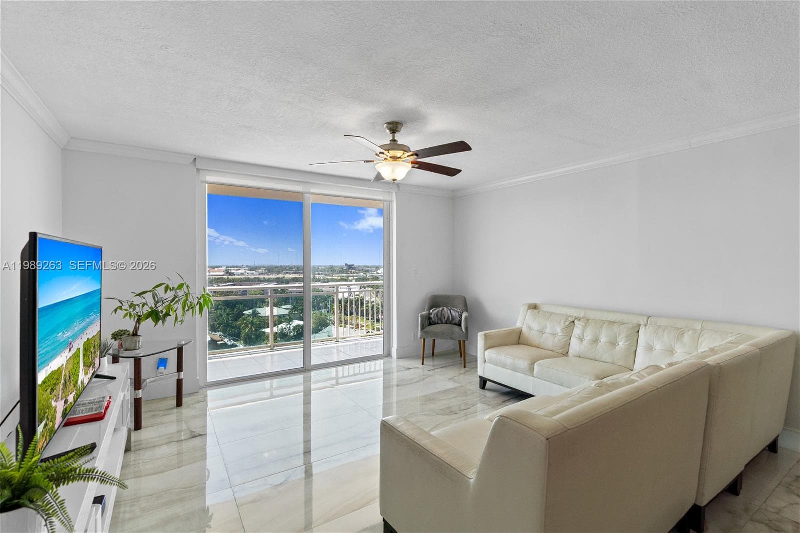 437 Golden Isles Dr 11J photo 16