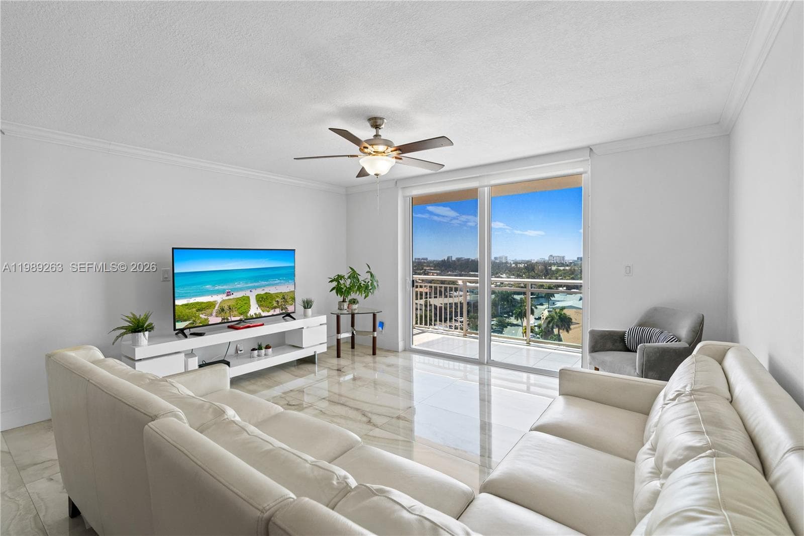 437 Golden Isles Dr 11J photo 5