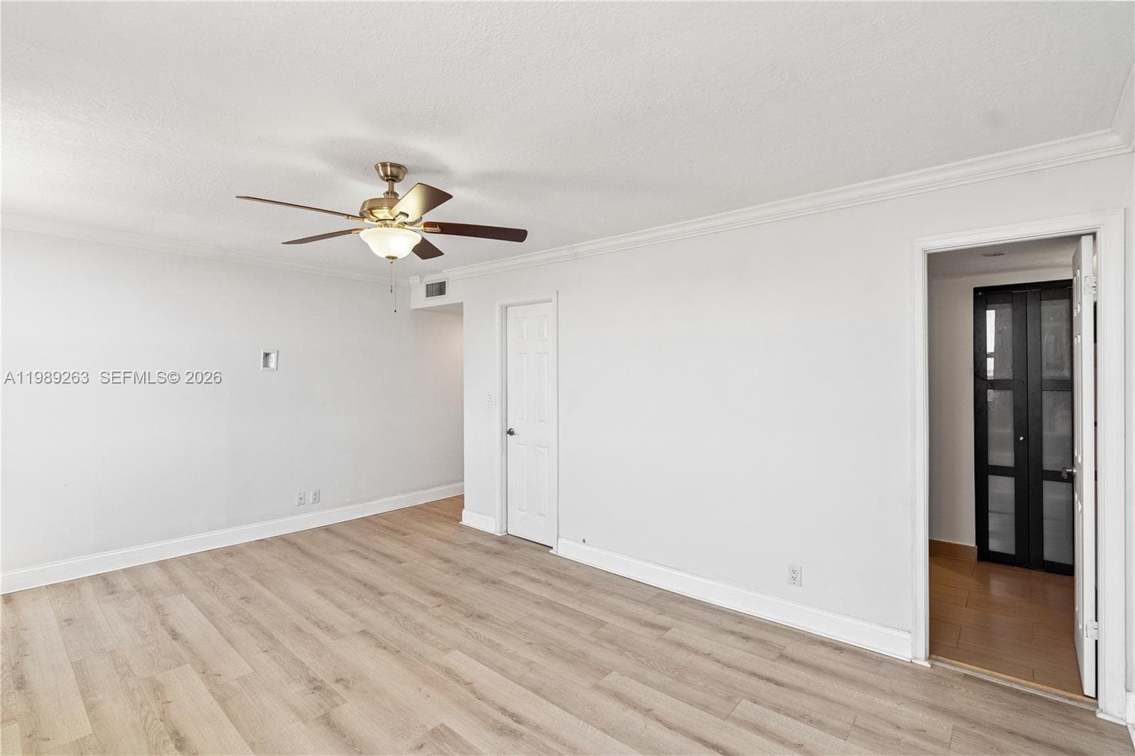 437 Golden Isles Dr 11J photo 21