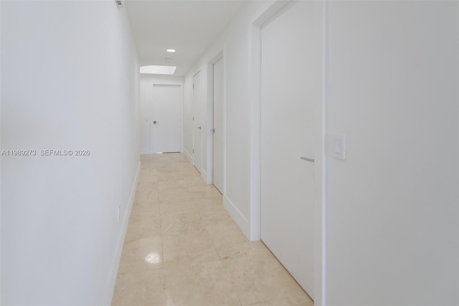 21050 Point Pl 702 photo 18