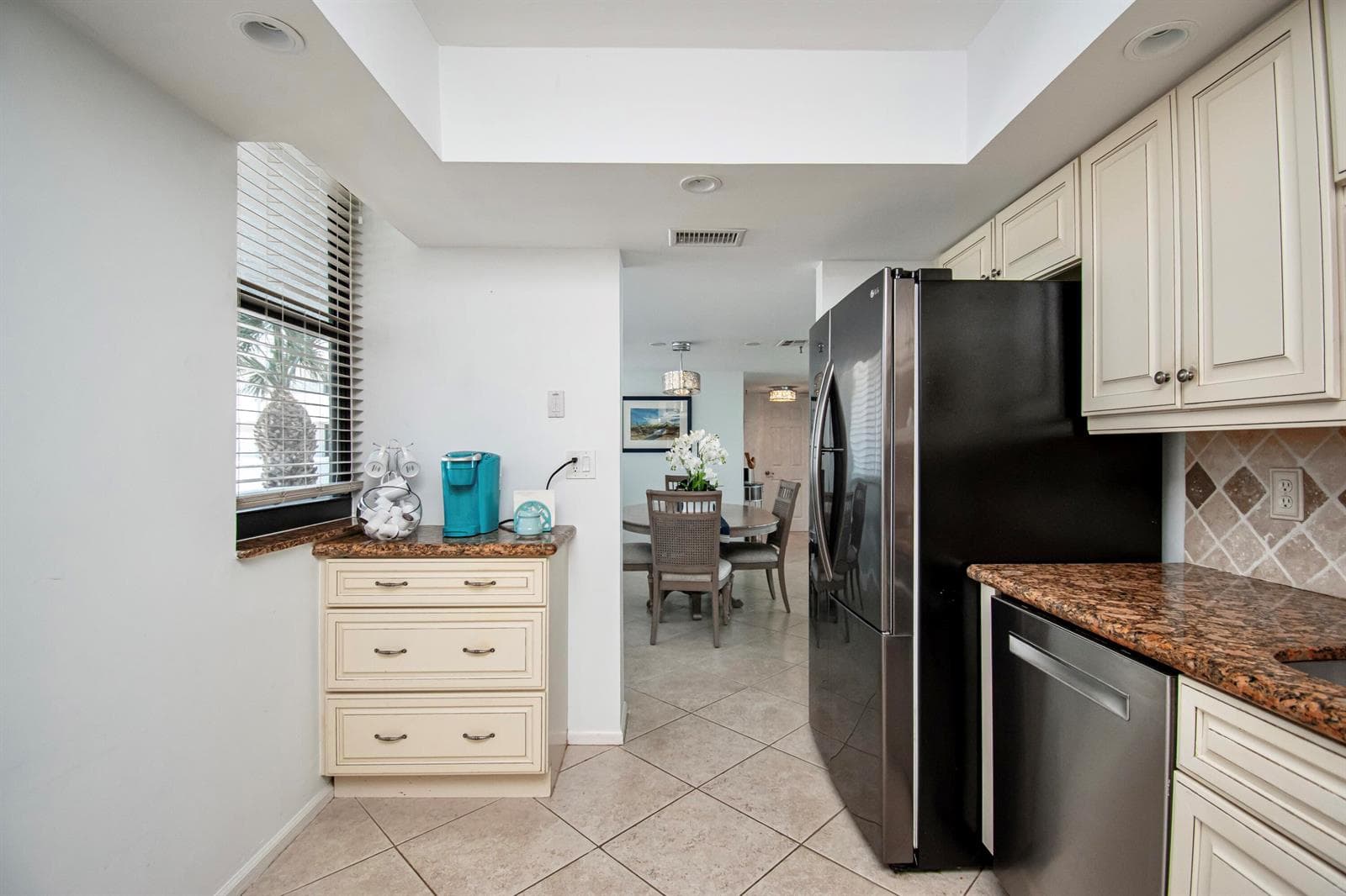 8200 Lakeshore Drive 202 photo 23