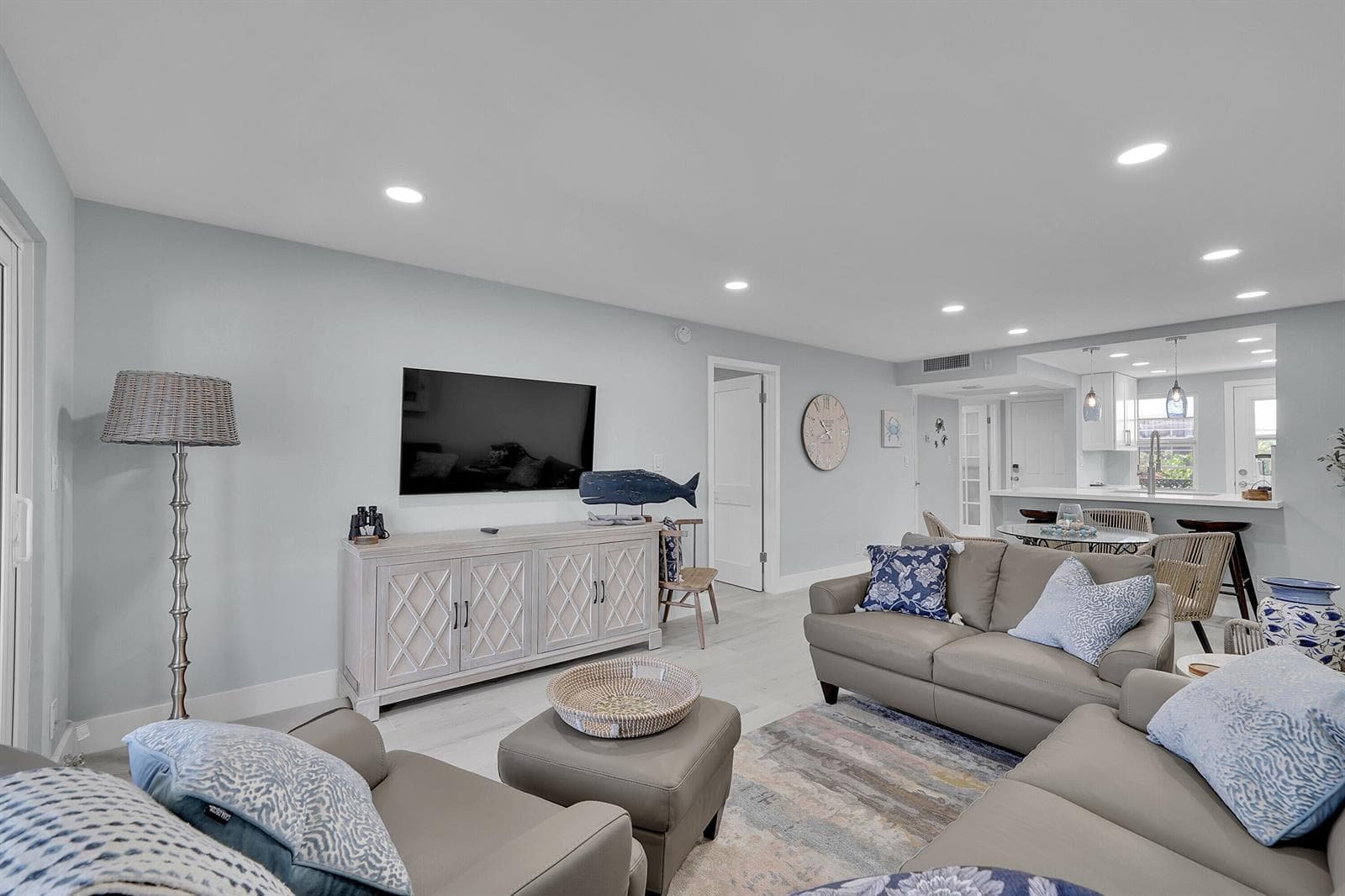 2871 N Ocean Boulevard M338 photo 16