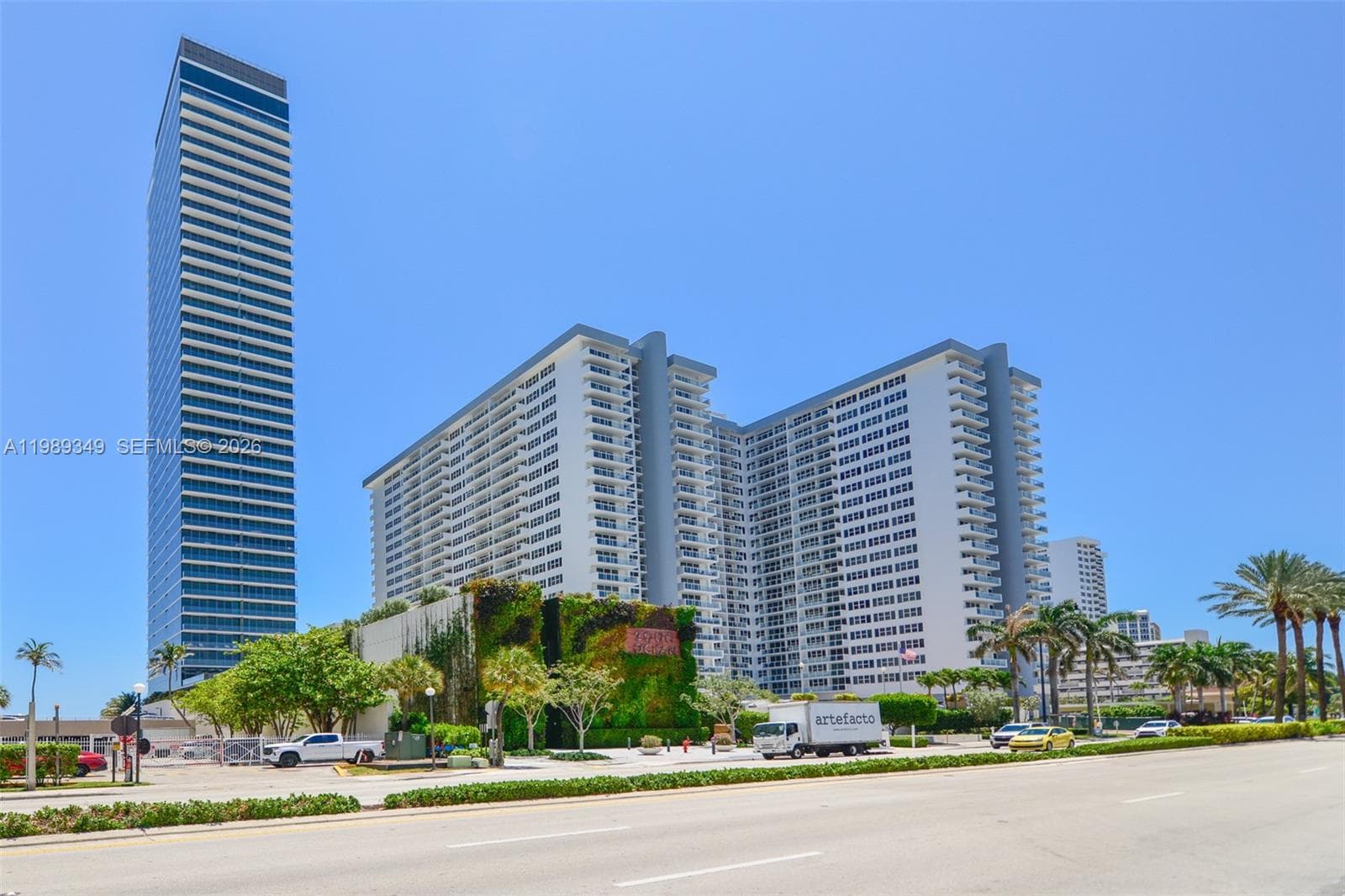 2030 S Ocean Dr 1816 photo 4