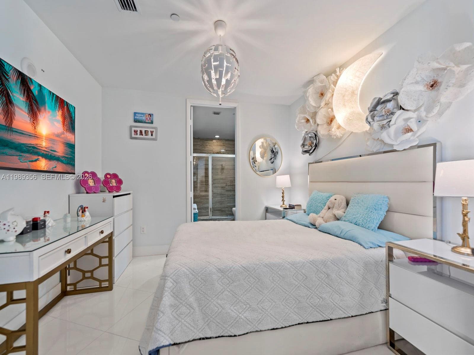 15901 Collins Ave 403 photo 17