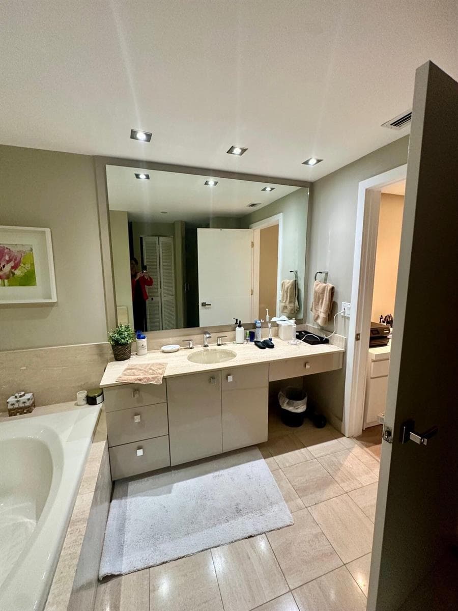 4101 N Ocean Boulevard D1804 photo 18