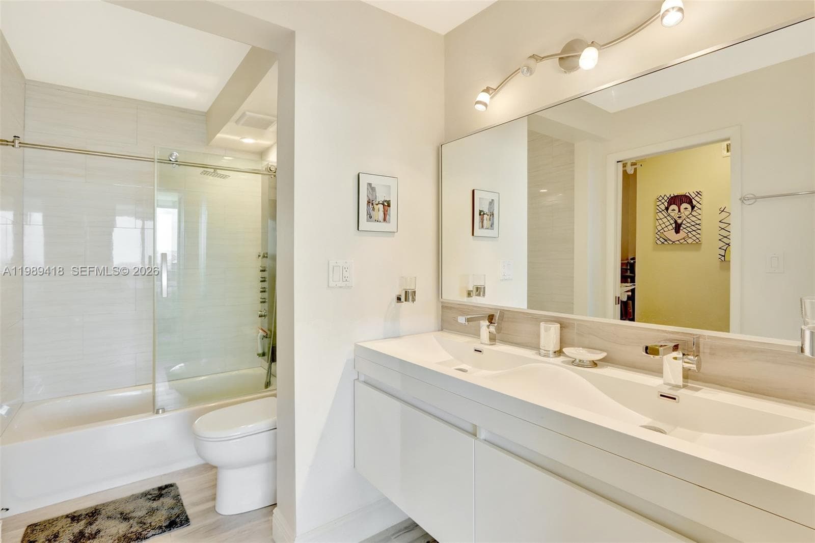 7135 Collins Ave 1105 photo 13