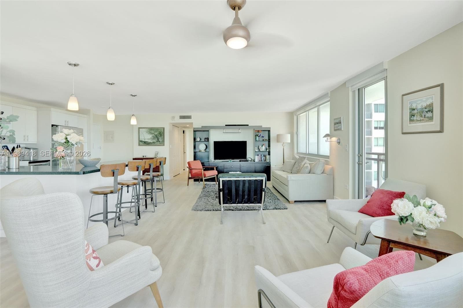 7135 Collins Ave 1105 photo 3