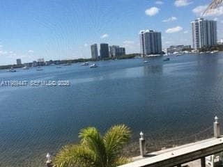 3000 Marcos Dr P304 photo 5