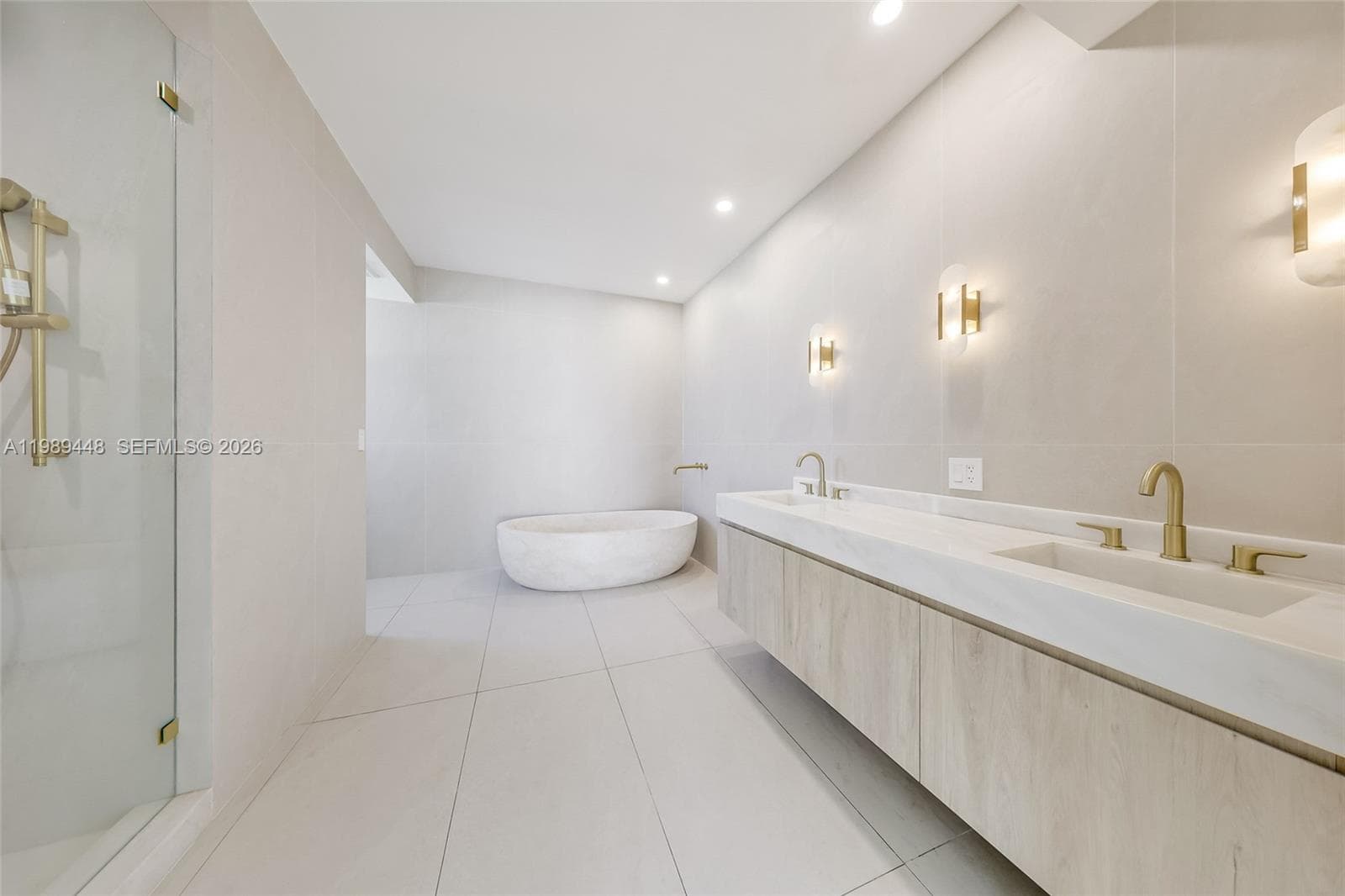 1865 S Ocean Dr 21C photo 10