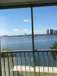 3000 Marcos Dr P312 photo 24