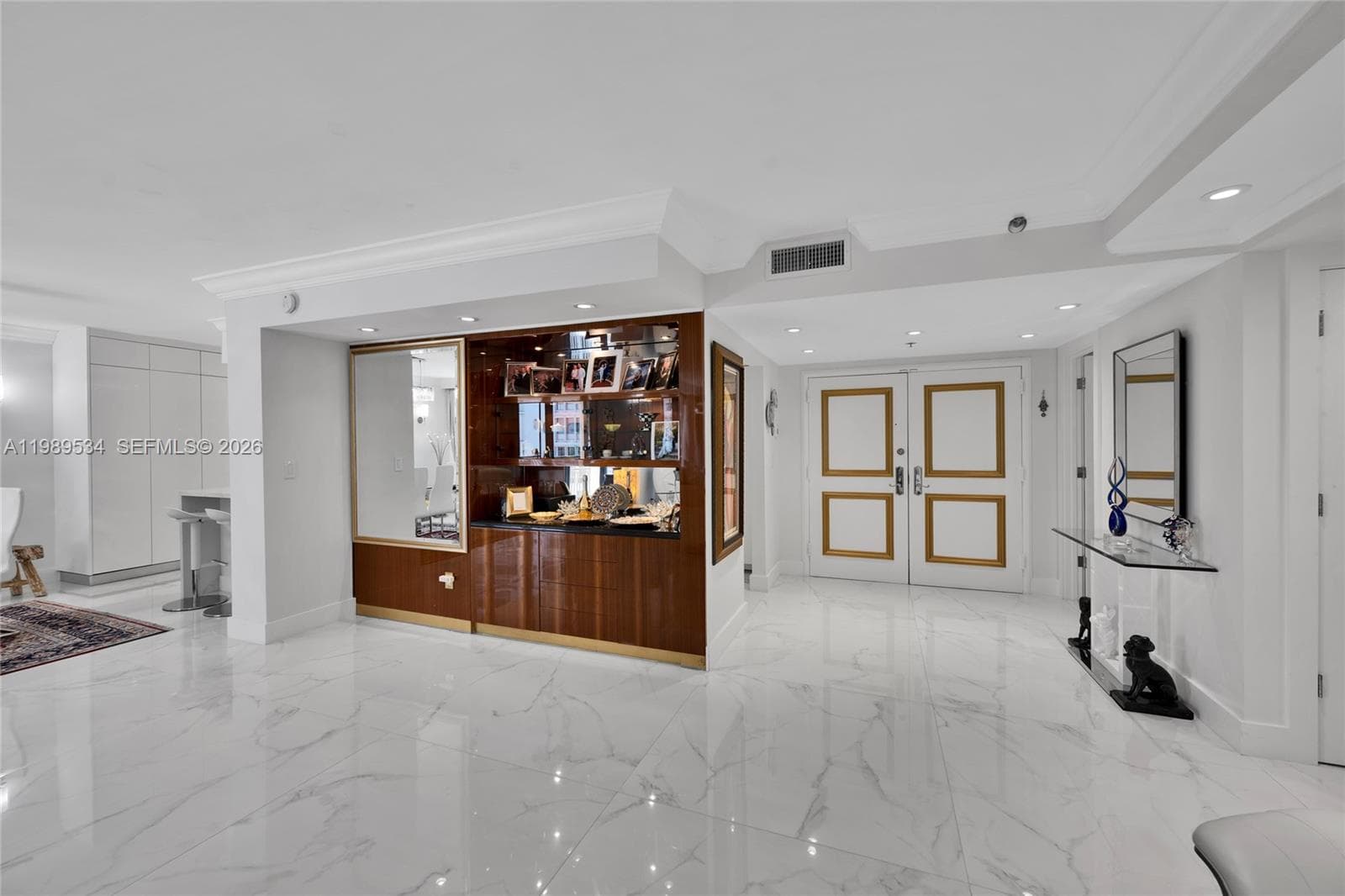 10175 Collins Ave 806 photo 6