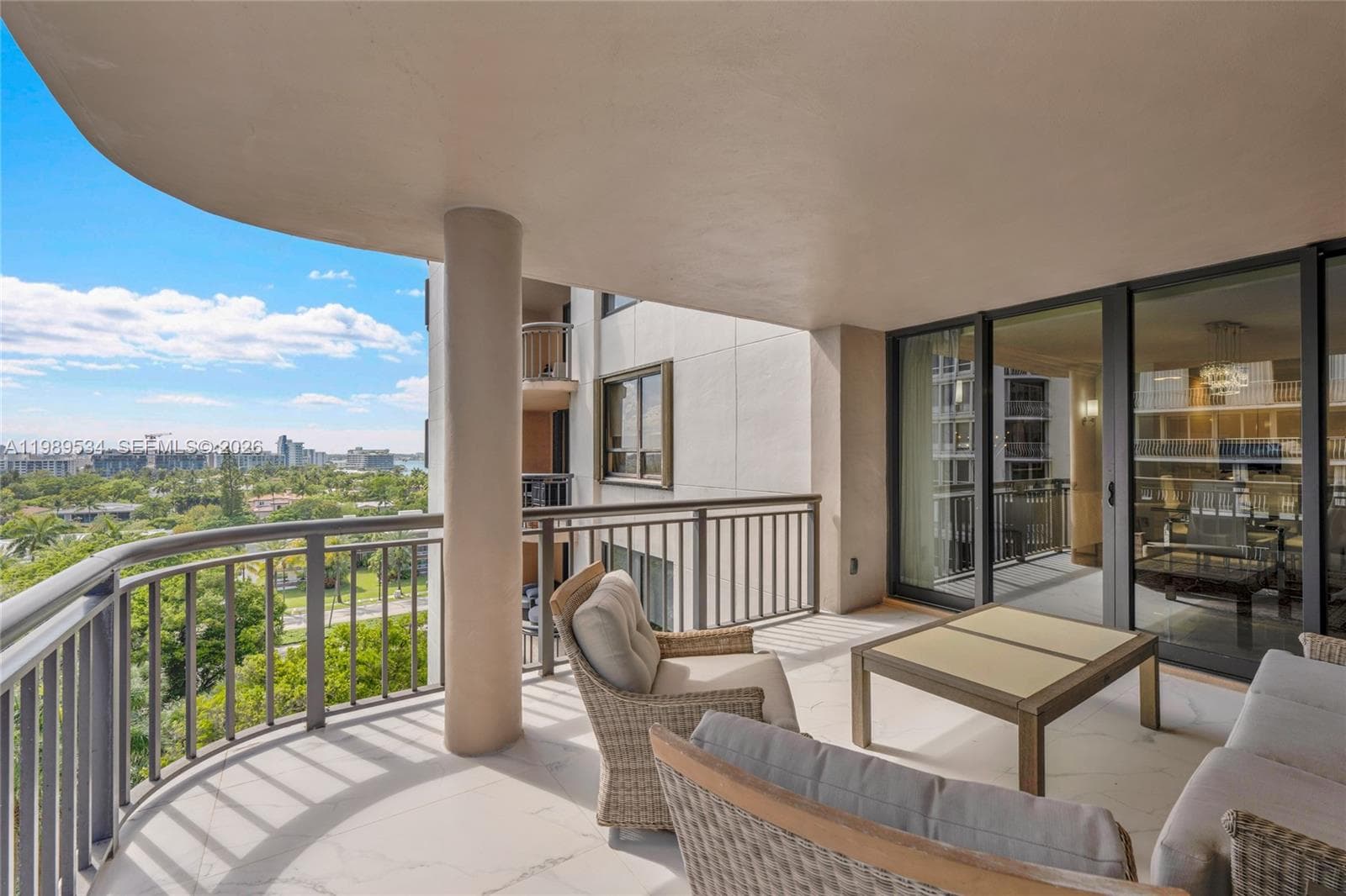 10175 Collins Ave 806 photo 19