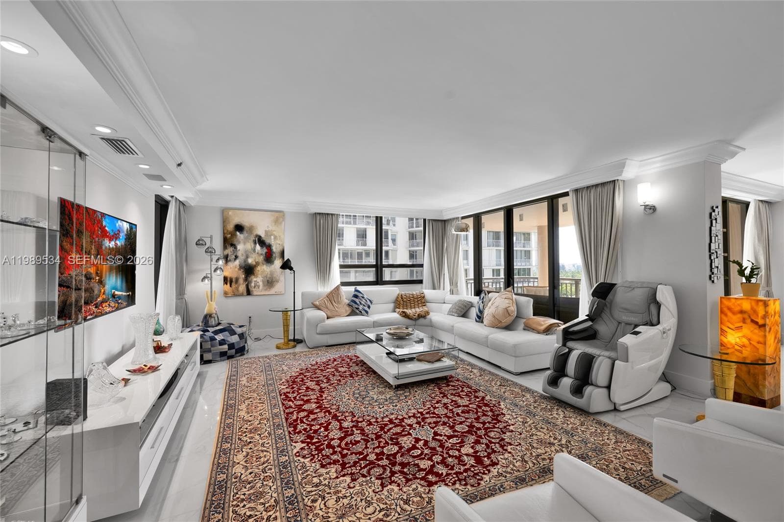 10175 Collins Ave 806 photo 8