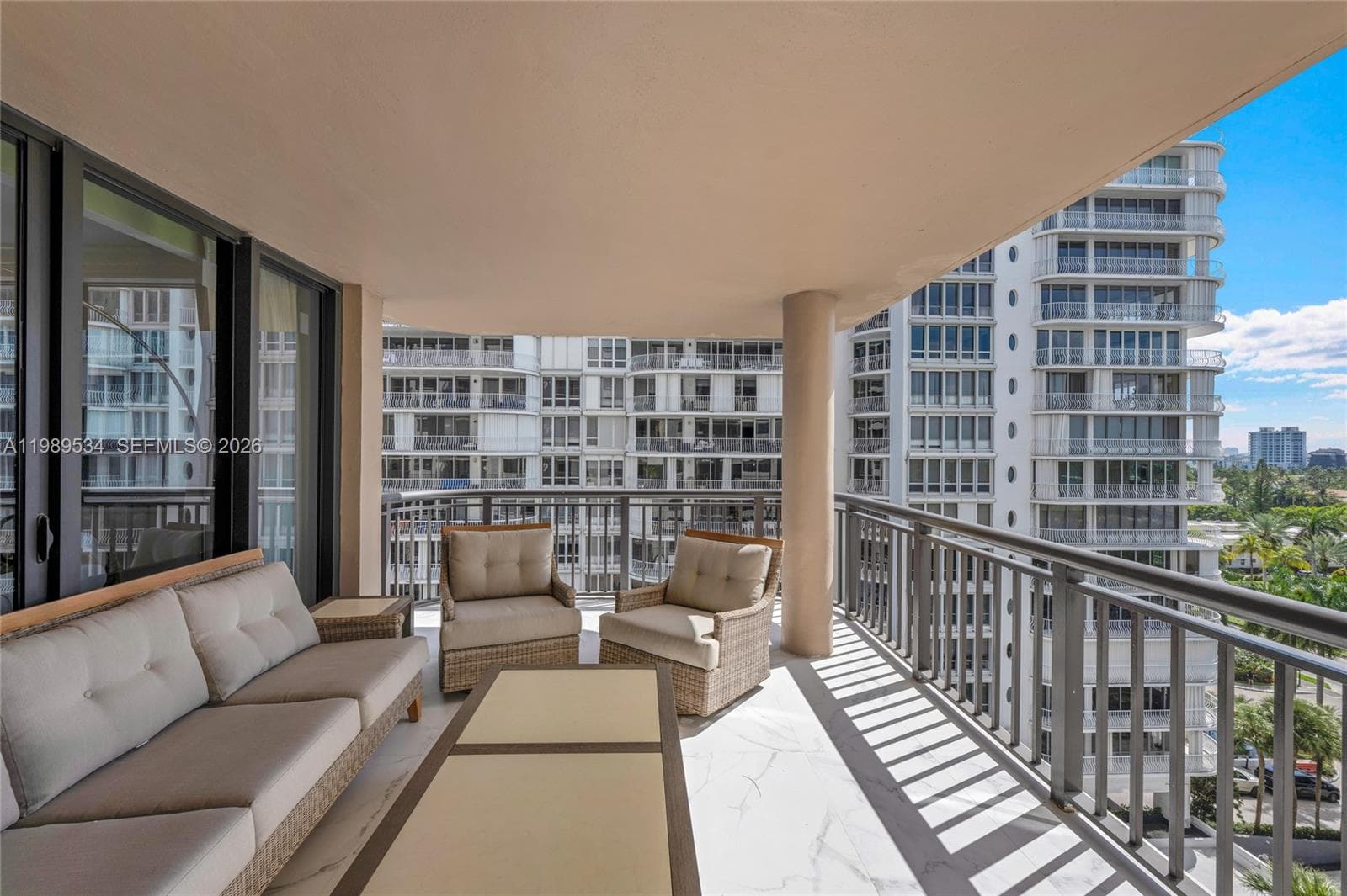 10175 Collins Ave 806 photo 25