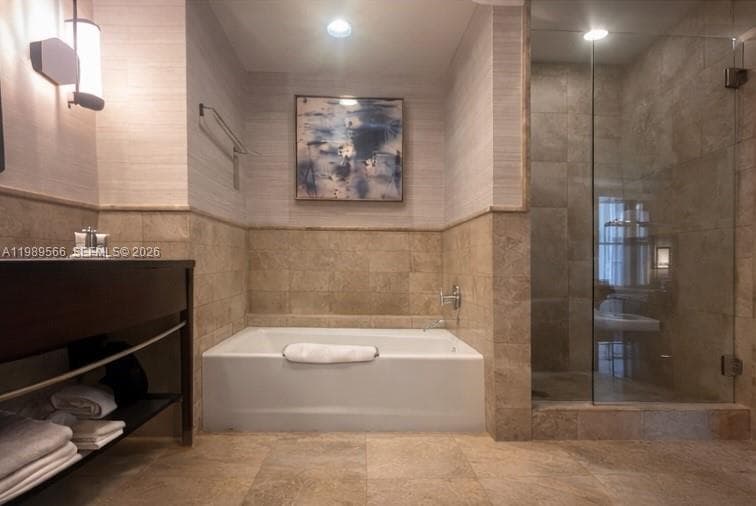 3800 Ocean Dr 1502 photo 20