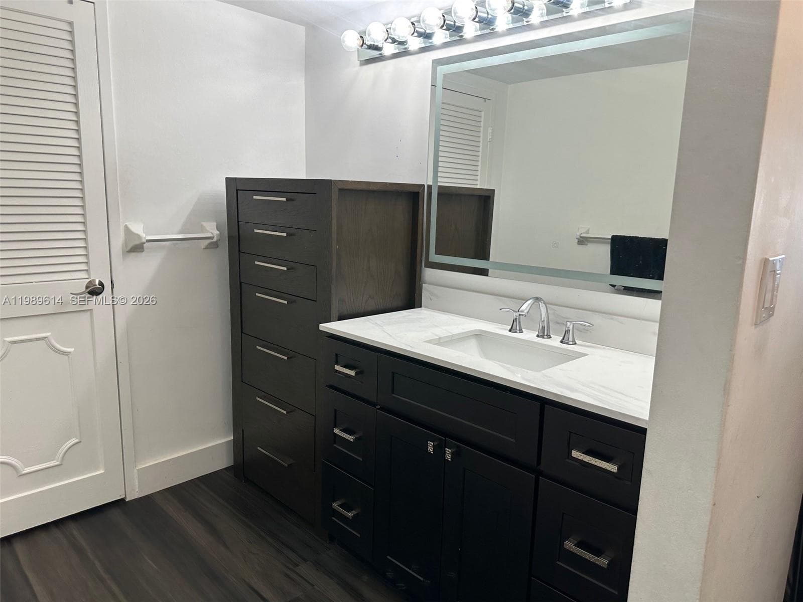 9341 Bay Harbor Dr 6C photo 24
