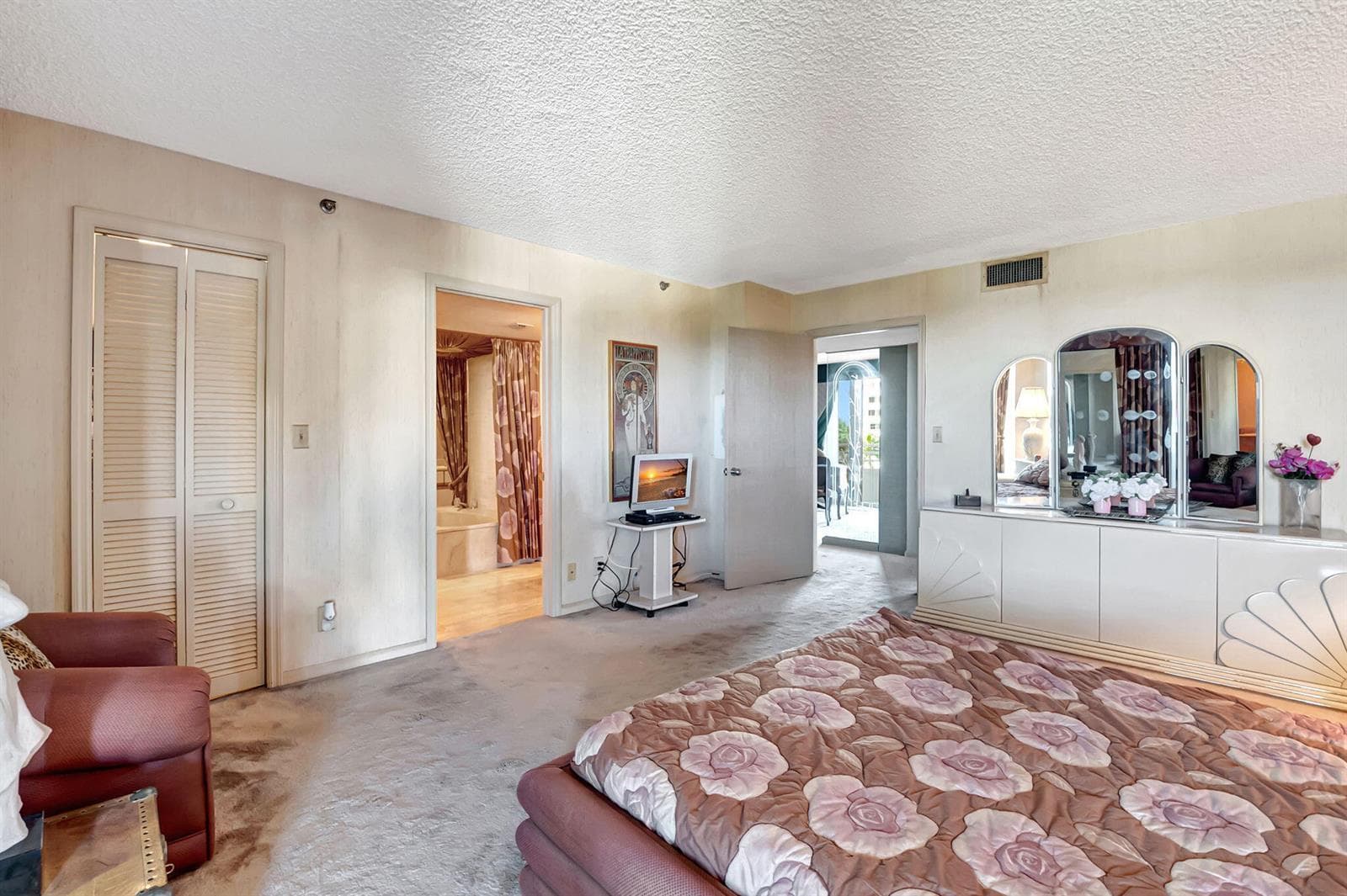 3407 S Ocean Boulevard 4d photo 19