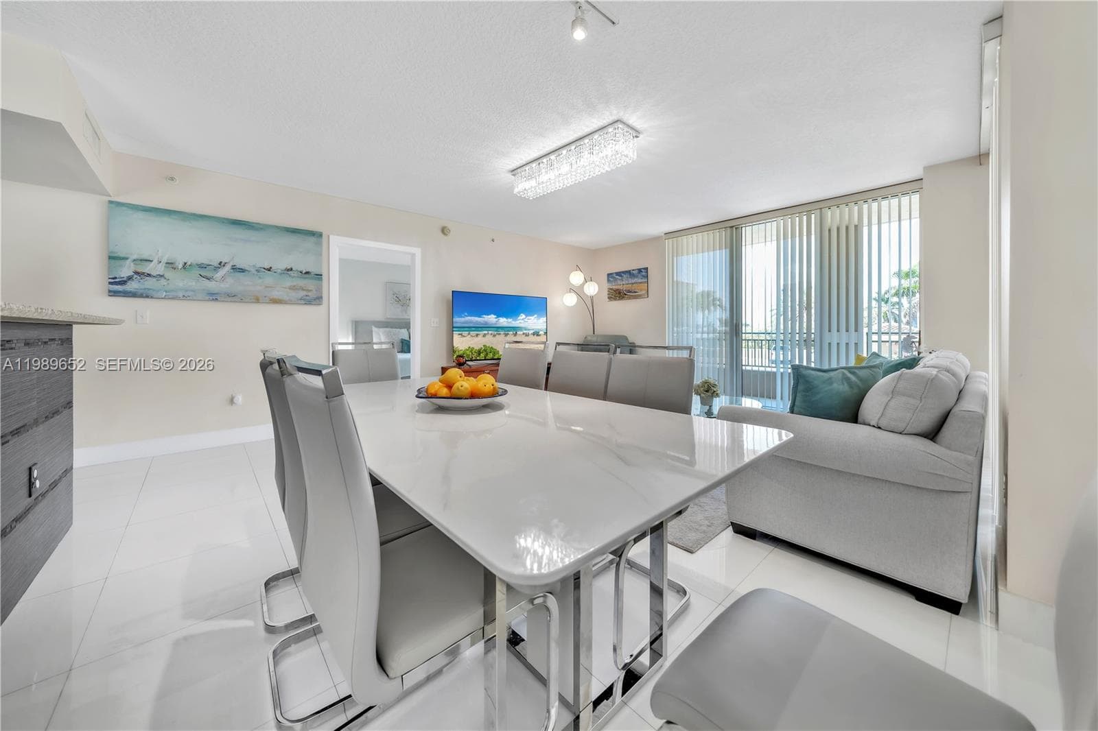 2080 S Ocean Dr 202 photo 2