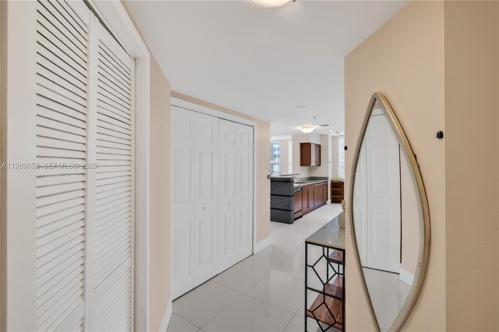 2080 S Ocean Dr 202 photo 24