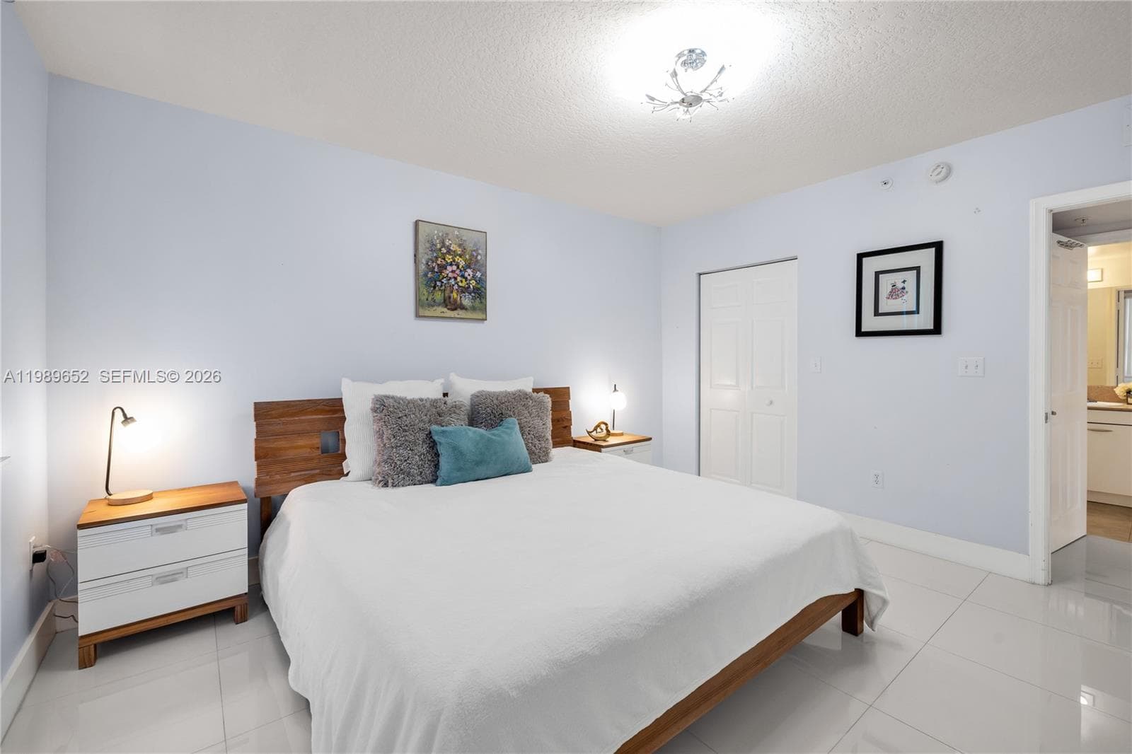 2080 S Ocean Dr 202 photo 14