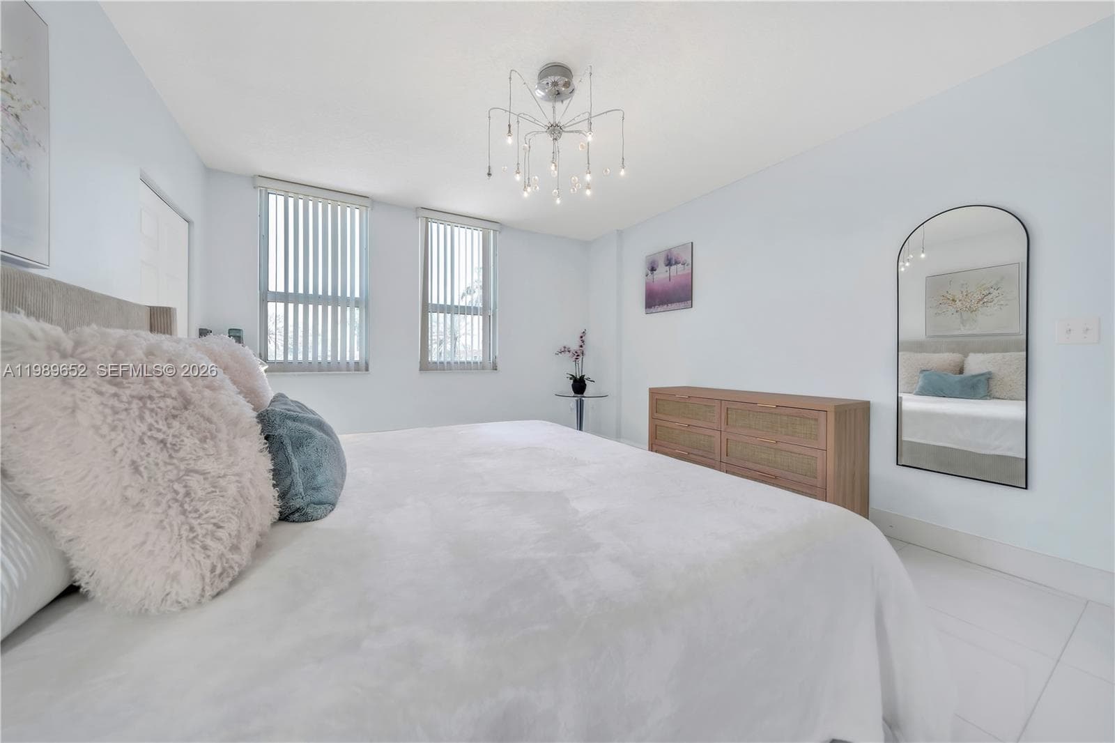 2080 S Ocean Dr 202 photo 11