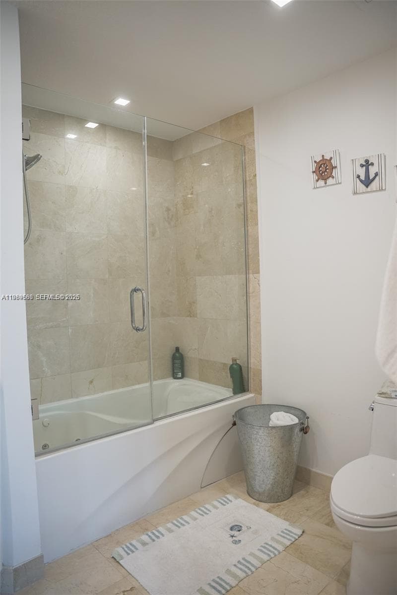 6515 Collins Ave 1709 photo 12