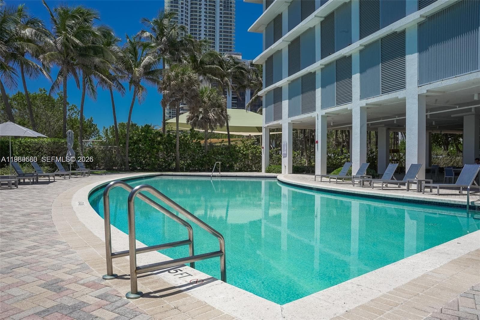 6515 Collins Ave 1709 photo 20