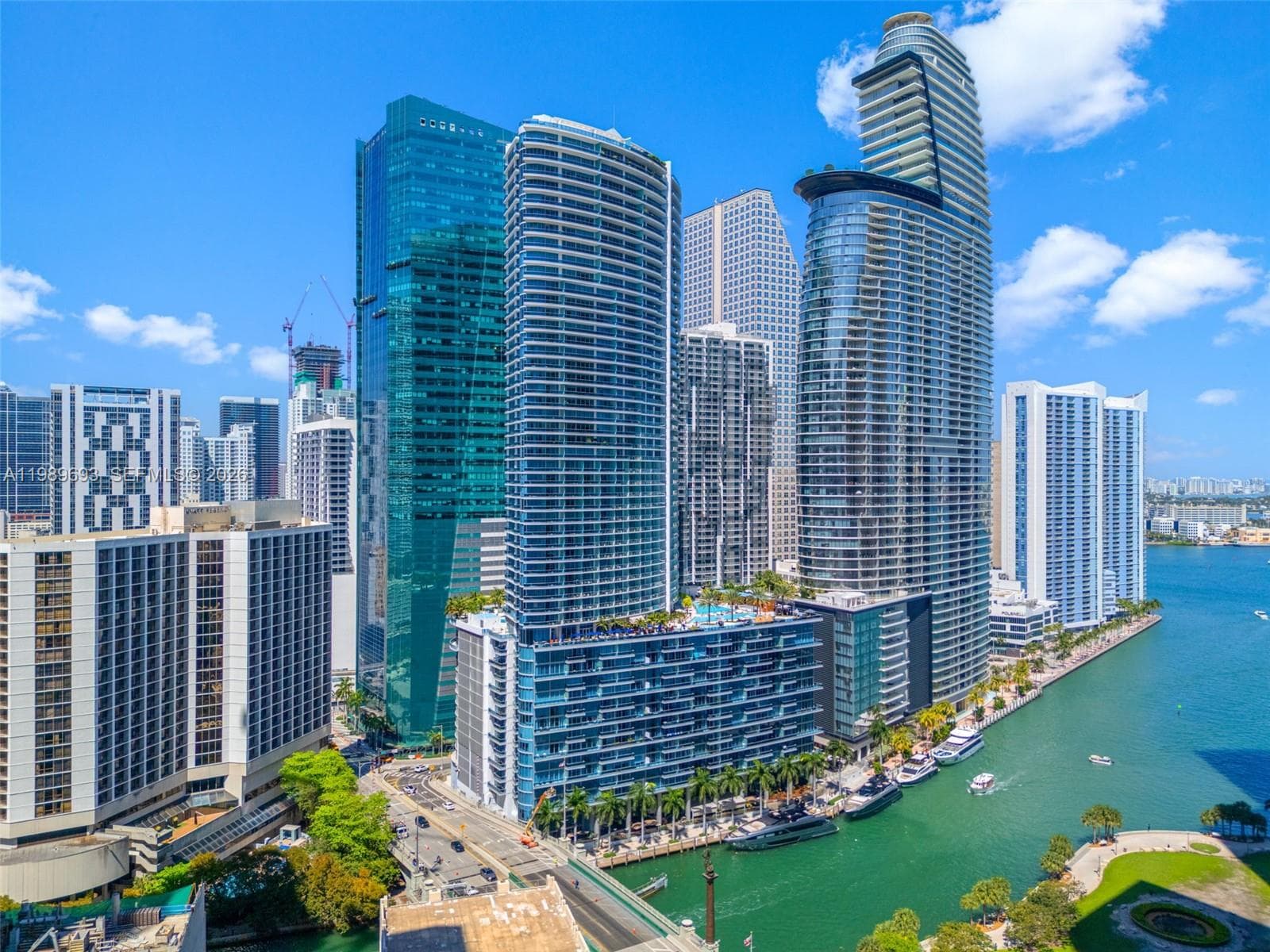 200 Biscayne Boulevard Way 3707 photo 2