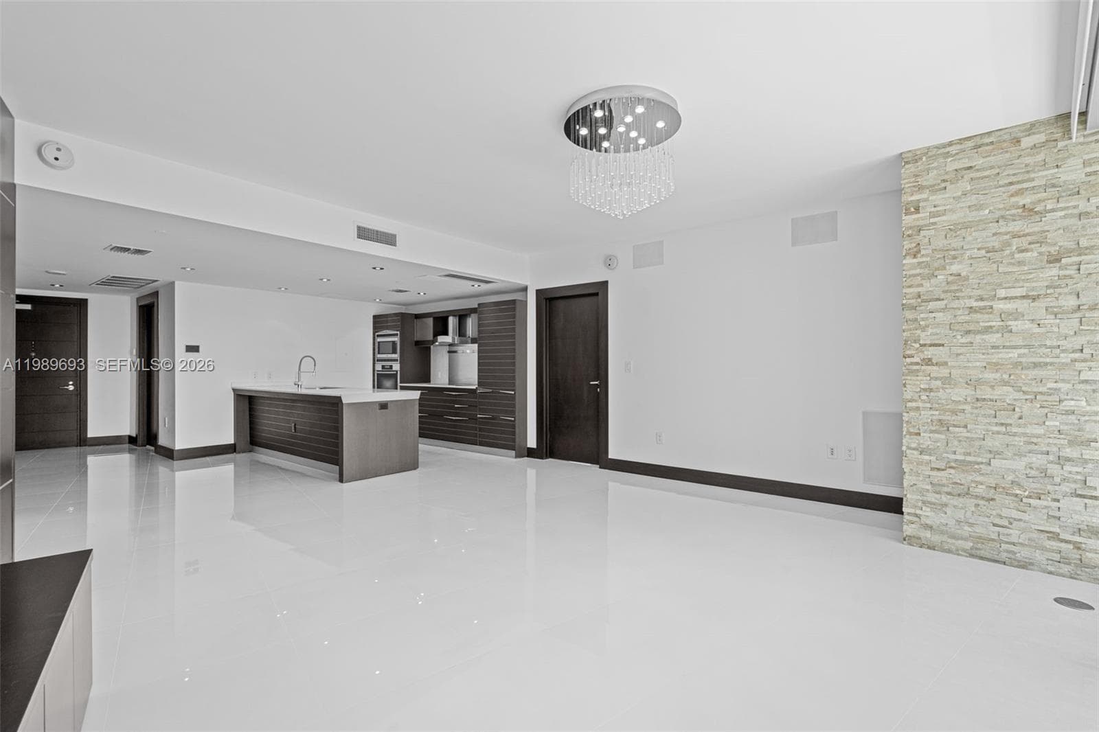 200 Biscayne Boulevard Way 3707 photo 10