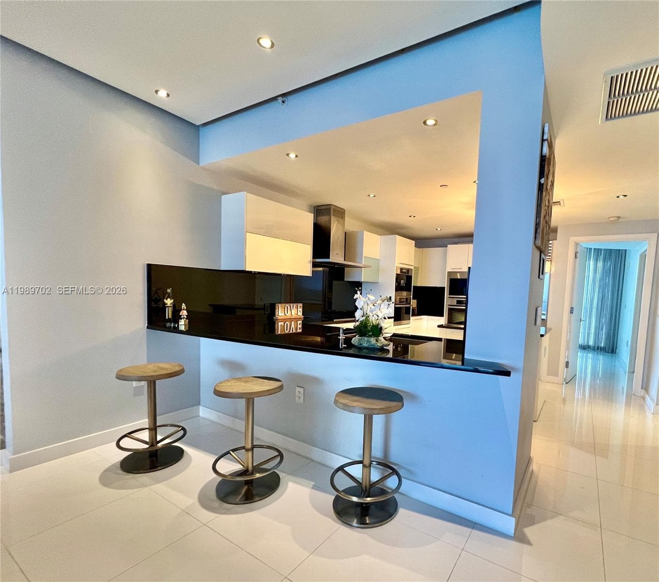 17121 Collins Ave 1905 photo 13