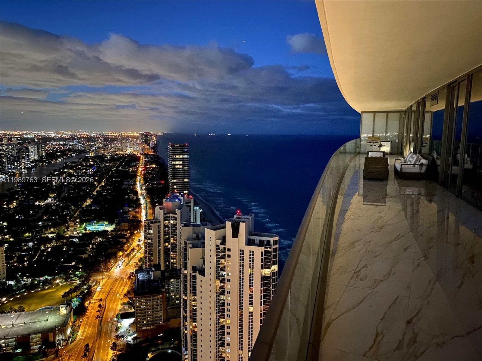 18975 Collins Ave 5105 photo 24