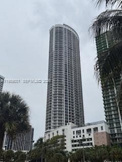 1750 N Bayshore Dr 1714 photo 12