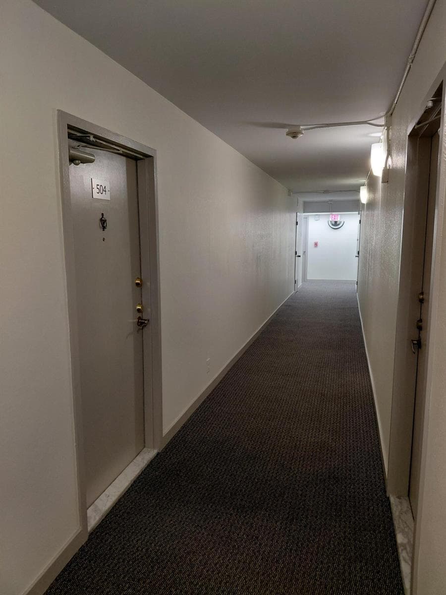 3113 S Ocean Drive 504 photo 6