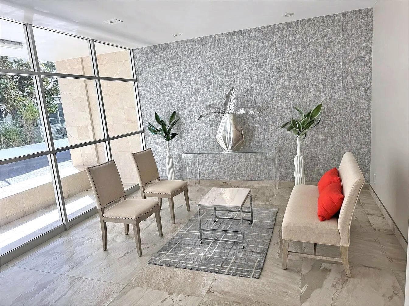 3113 S Ocean Drive 504 photo 4